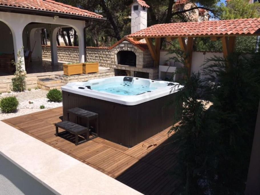 Villa Melosa Vodice Esterno foto